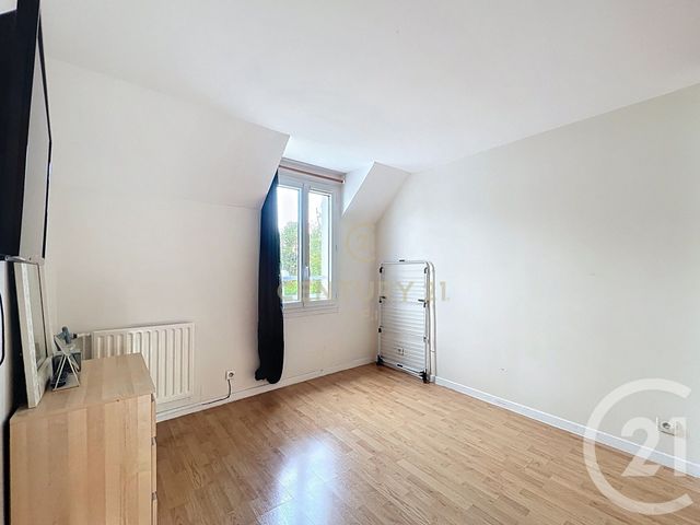 maison à vendre - 5 pièces - 100.0 m2 - NOISY LE GRAND - 93 - ILE-DE-FRANCE - Century 21 E.F.I.