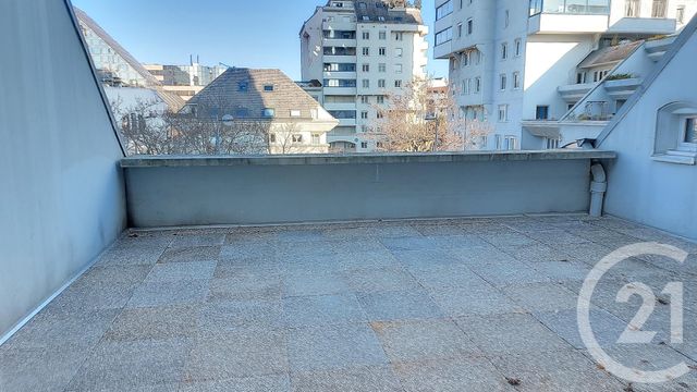 Appartement F4 à louer - 4 pièces - 90.12 m2 - NOISY LE GRAND - 93 - ILE-DE-FRANCE - Century 21 E.F.I.