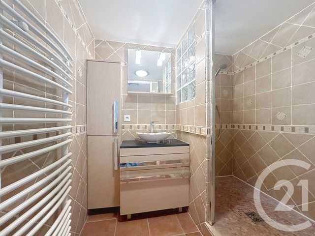 Appartement F2 à vendre - 2 pièces - 55.04 m2 - NOISY LE GRAND - 93 - ILE-DE-FRANCE - Century 21 E.F.I.