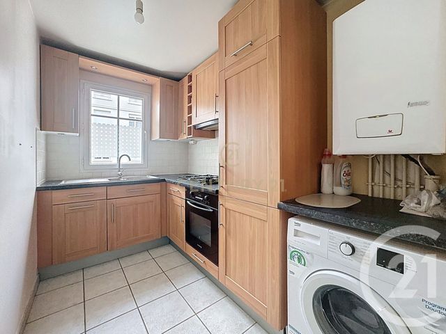 Appartement F2 à vendre - 2 pièces - 55.04 m2 - NOISY LE GRAND - 93 - ILE-DE-FRANCE - Century 21 E.F.I.