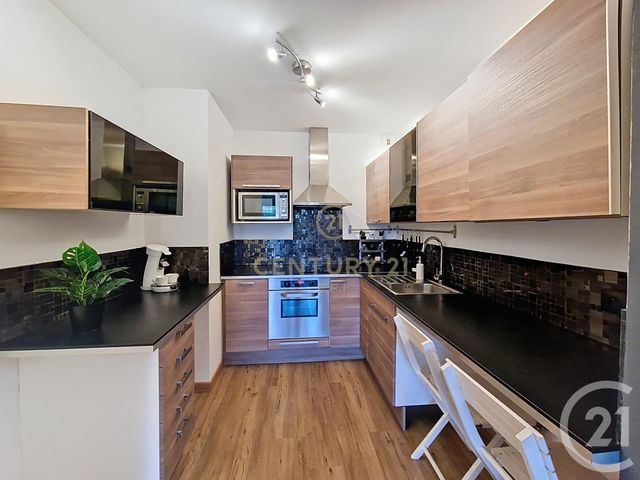 Appartement F2 à vendre - 2 pièces - 56.72 m2 - NOISY LE GRAND - 93 - ILE-DE-FRANCE - Century 21 E.F.I.