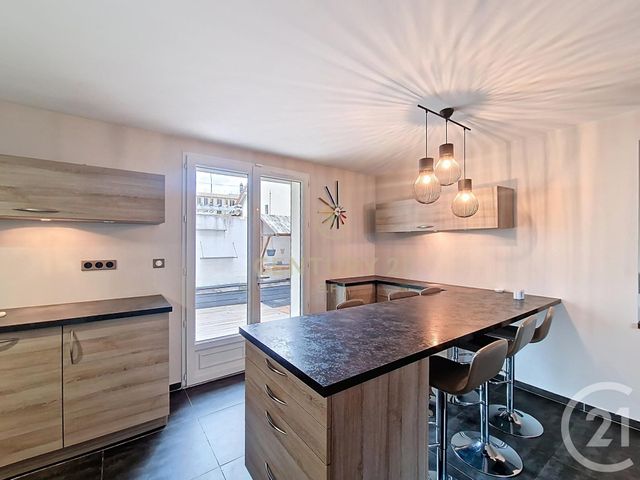 maison à vendre - 7 pièces - 205.0 m2 - NOISY LE GRAND - 93 - ILE-DE-FRANCE - Century 21 E.F.I.