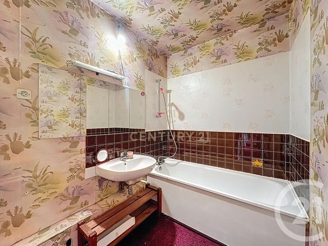 Appartement F3 à vendre - 3 pièces - 65.44 m2 - NOISY LE GRAND - 93 - ILE-DE-FRANCE - Century 21 E.F.I.