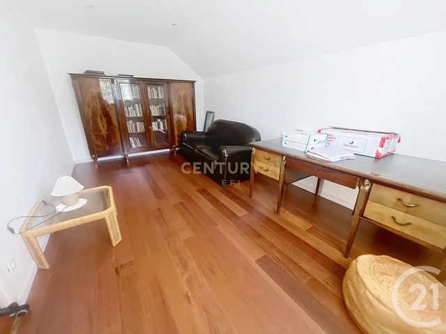 maison à vendre - 5 pièces - 116.56 m2 - NOISY LE GRAND - 93 - ILE-DE-FRANCE - Century 21 E.F.I.