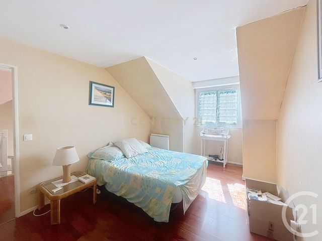 maison à vendre - 5 pièces - 116.56 m2 - NOISY LE GRAND - 93 - ILE-DE-FRANCE - Century 21 E.F.I.