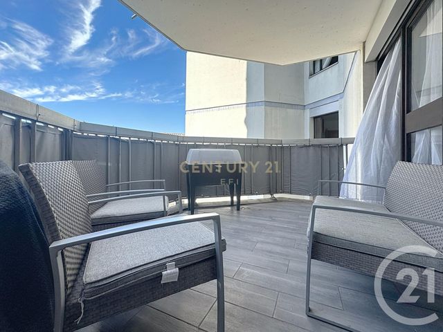 Appartement F4 à vendre - 4 pièces - 83.02 m2 - NOISY LE GRAND - 93 - ILE-DE-FRANCE - Century 21 E.F.I.