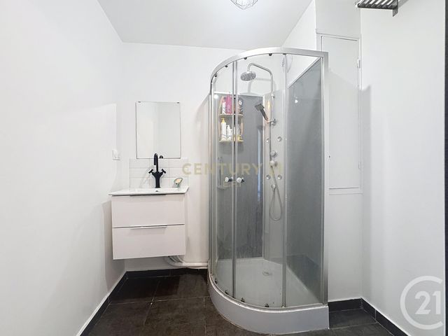 Appartement F4 à vendre - 4 pièces - 83.02 m2 - NOISY LE GRAND - 93 - ILE-DE-FRANCE - Century 21 E.F.I.