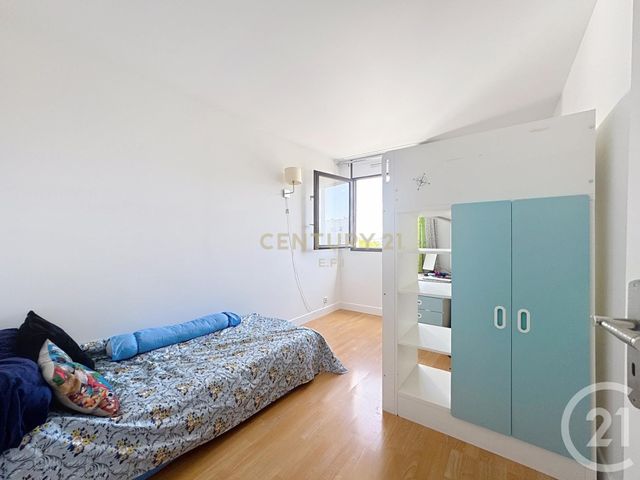 Appartement F4 à vendre - 4 pièces - 83.02 m2 - NOISY LE GRAND - 93 - ILE-DE-FRANCE - Century 21 E.F.I.