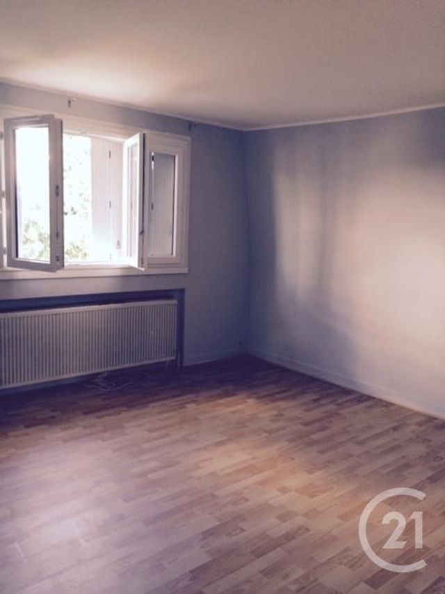 maison à louer - 5 pièces - 148.82 m2 - GOURNAY SUR MARNE - 93 - ILE-DE-FRANCE - Century 21 E.F.I.