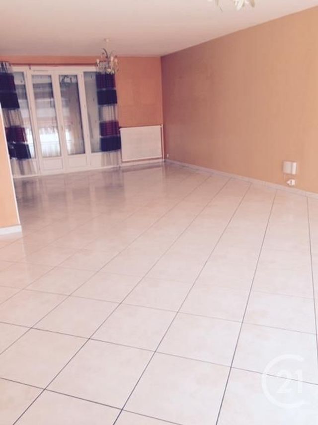 maison à louer - 5 pièces - 148.82 m2 - GOURNAY SUR MARNE - 93 - ILE-DE-FRANCE - Century 21 E.F.I.