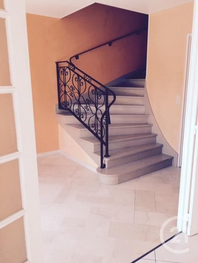 maison à louer - 5 pièces - 148.82 m2 - GOURNAY SUR MARNE - 93 - ILE-DE-FRANCE - Century 21 E.F.I.