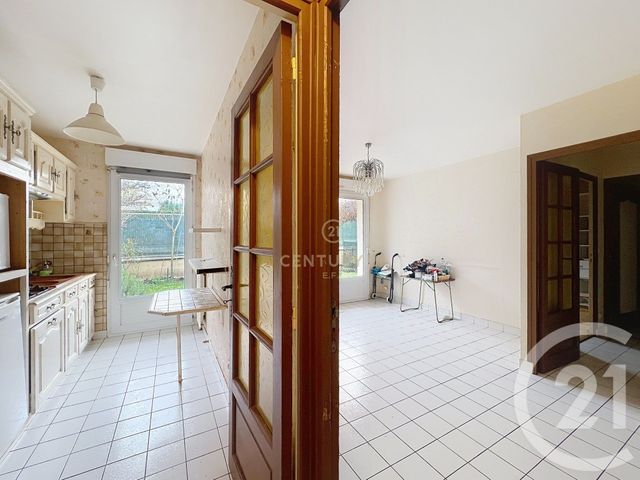 Appartement F2 à vendre - 2 pièces - 39.67 m2 - VILLIERS SUR MARNE - 94 - ILE-DE-FRANCE - Century 21 E.F.I.