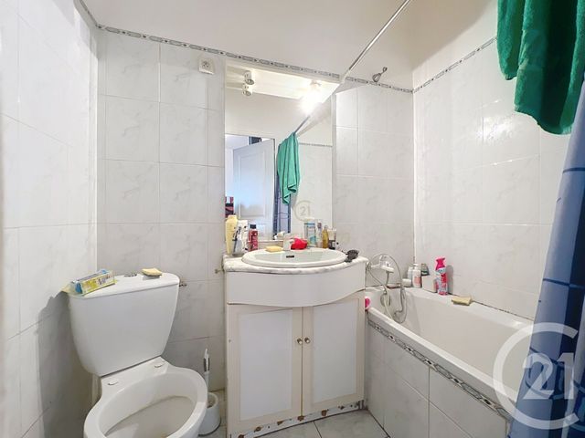 Appartement F3 à vendre - 3 pièces - 58.0 m2 - NOISY LE GRAND - 93 - ILE-DE-FRANCE - Century 21 E.F.I.