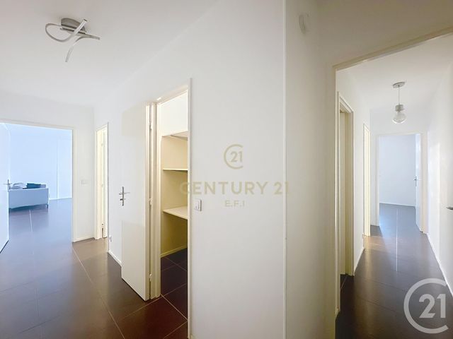 Appartement F4 à vendre - 4 pièces - 79.27 m2 - NOISY LE GRAND - 93 - ILE-DE-FRANCE - Century 21 E.F.I.