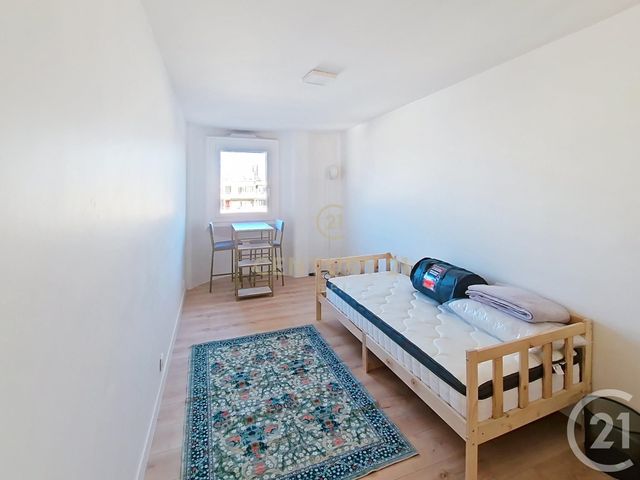 Appartement F6 à vendre - 6 pièces - 76.0 m2 - NOISY LE GRAND - 93 - ILE-DE-FRANCE - Century 21 E.F.I.