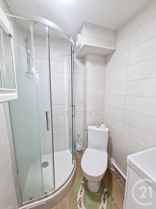 Appartement F6 à vendre - 6 pièces - 76.0 m2 - NOISY LE GRAND - 93 - ILE-DE-FRANCE - Century 21 E.F.I.