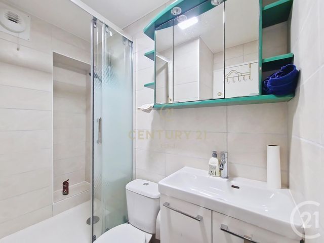 Appartement F6 à vendre - 6 pièces - 76.0 m2 - NOISY LE GRAND - 93 - ILE-DE-FRANCE - Century 21 E.F.I.