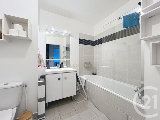 Appartement F2 à vendre - 2 pièces - 41.0 m2 - FERRIERES EN BRIE - 77 - ILE-DE-FRANCE - Century 21 E.F.I.