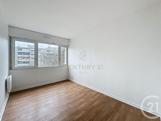 Appartement F4 à vendre - 4 pièces - 80.87 m2 - NOISY LE GRAND - 93 - ILE-DE-FRANCE - Century 21 E.F.I.