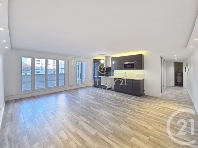 Appartement F4 à louer - 4 pièces - 90.12 m2 - NOISY LE GRAND - 93 - ILE-DE-FRANCE - Century 21 E.F.I.