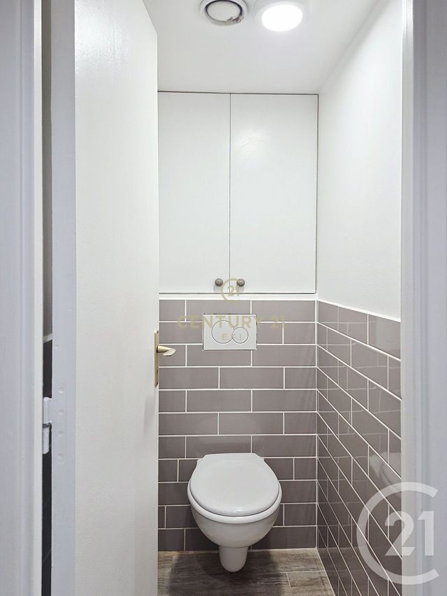 Appartement F4 à louer - 4 pièces - 90.12 m2 - NOISY LE GRAND - 93 - ILE-DE-FRANCE - Century 21 E.F.I.