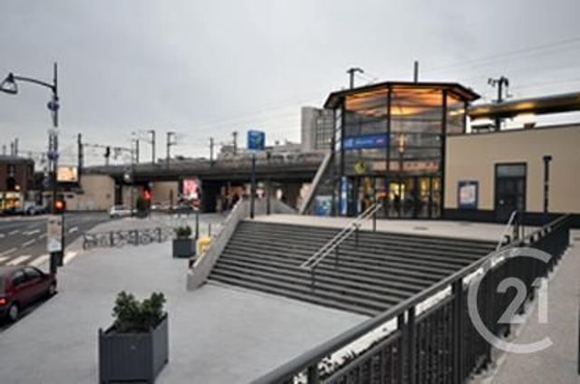 Appartement F2 à louer - 2 pièces - 44.65 m2 - LE PERREUX SUR MARNE - 94 - ILE-DE-FRANCE - Century 21 E.F.I.