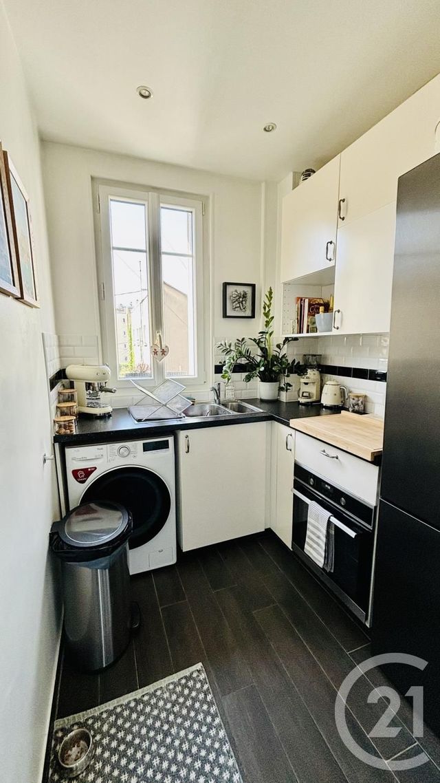 Appartement F2 à louer - 2 pièces - 44.65 m2 - LE PERREUX SUR MARNE - 94 - ILE-DE-FRANCE - Century 21 E.F.I.