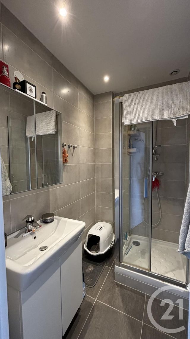 Appartement F2 à louer - 2 pièces - 44.65 m2 - LE PERREUX SUR MARNE - 94 - ILE-DE-FRANCE - Century 21 E.F.I.