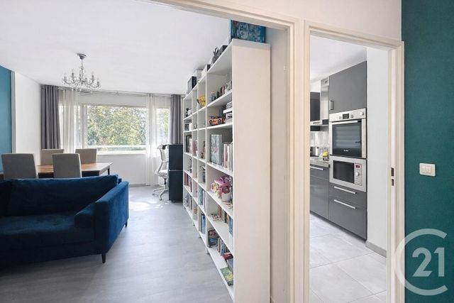 Appartement F3 à vendre - 3 pièces - 65.75 m2 - NOISY LE GRAND - 93 - ILE-DE-FRANCE - Century 21 E.F.I.