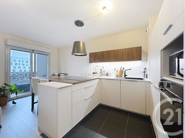 Appartement F4 à vendre - 4 pièces - 83.0 m2 - NOISY LE GRAND - 93 - ILE-DE-FRANCE - Century 21 E.F.I.