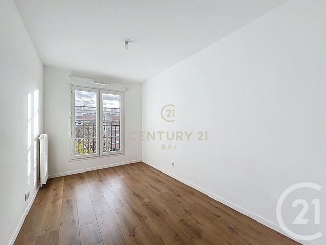 Appartement F4 à vendre - 4 pièces - 81.5 m2 - VILLIERS SUR MARNE - 94 - ILE-DE-FRANCE - Century 21 E.F.I.