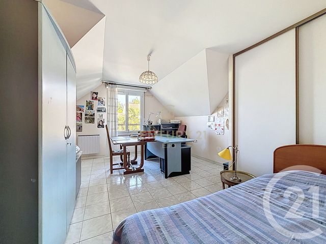 maison à vendre - 6 pièces - 155.0 m2 - NOISY LE GRAND - 93 - ILE-DE-FRANCE - Century 21 E.F.I.