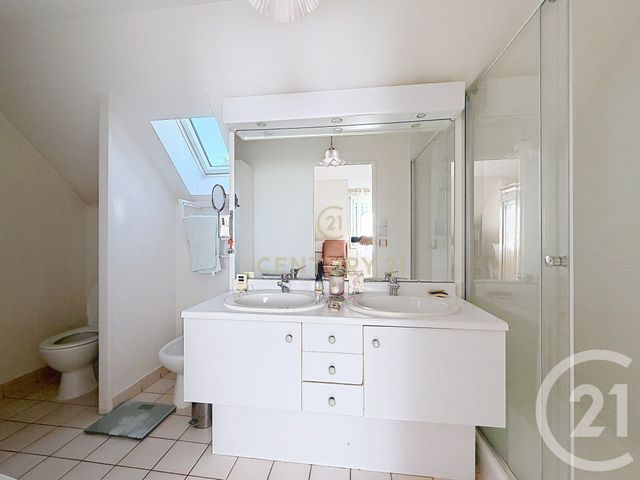maison à vendre - 6 pièces - 155.0 m2 - NOISY LE GRAND - 93 - ILE-DE-FRANCE - Century 21 E.F.I.