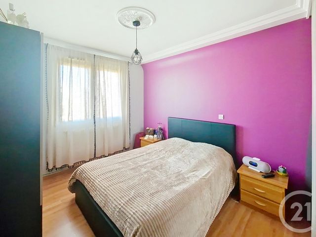 maison à vendre - 5 pièces - 130.0 m2 - NOISY LE GRAND - 93 - ILE-DE-FRANCE - Century 21 E.F.I.