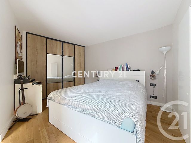 Appartement F4 à vendre - 4 pièces - 72.65 m2 - NOISY LE GRAND - 93 - ILE-DE-FRANCE - Century 21 E.F.I.