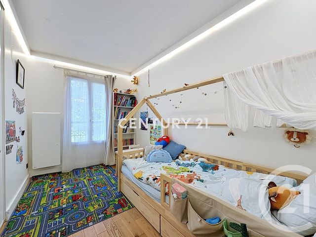 Appartement F4 à vendre - 4 pièces - 72.65 m2 - NOISY LE GRAND - 93 - ILE-DE-FRANCE - Century 21 E.F.I.
