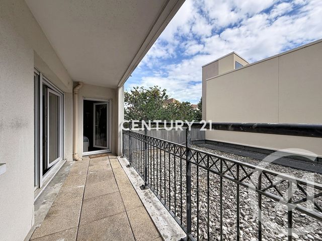 Appartement F4 à vendre - 4 pièces - 72.65 m2 - NOISY LE GRAND - 93 - ILE-DE-FRANCE - Century 21 E.F.I.