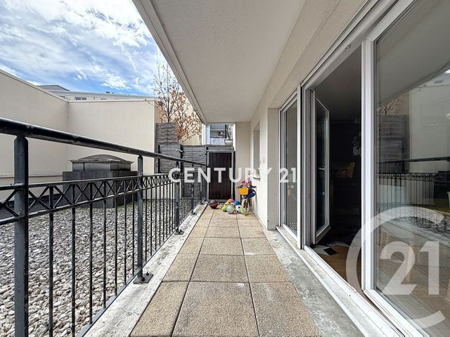 Appartement F4 à vendre - 4 pièces - 72.65 m2 - NOISY LE GRAND - 93 - ILE-DE-FRANCE - Century 21 E.F.I.