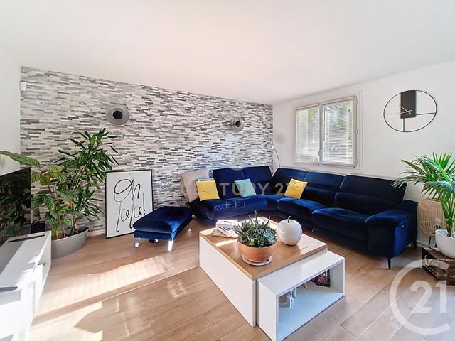 Appartement F5 à vendre - 5 pièces - 86.0 m2 - BRY SUR MARNE - 94 - ILE-DE-FRANCE - Century 21 E.F.I.