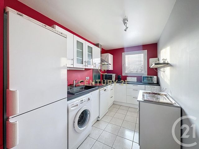 Appartement F3 à vendre - 3 pièces - 63.74 m2 - NOISY LE GRAND - 93 - ILE-DE-FRANCE - Century 21 E.F.I.