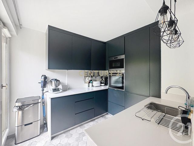 Appartement F4 à vendre - 4 pièces - 79.35 m2 - NOISY LE GRAND - 93 - ILE-DE-FRANCE - Century 21 E.F.I.