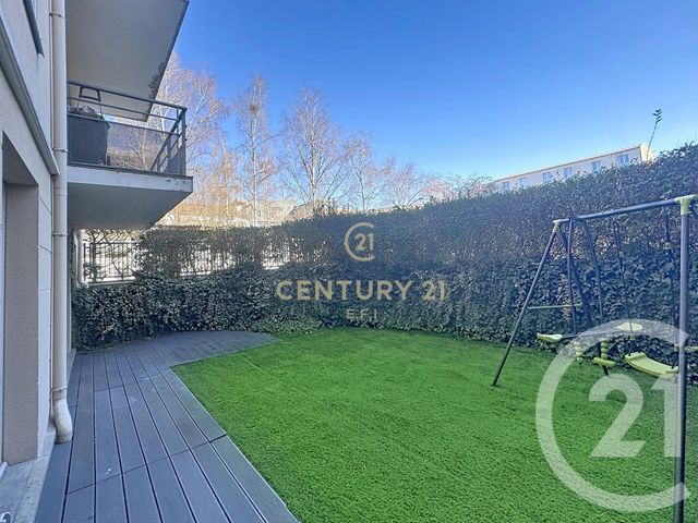 Appartement F4 à vendre - 4 pièces - 79.35 m2 - NOISY LE GRAND - 93 - ILE-DE-FRANCE - Century 21 E.F.I.