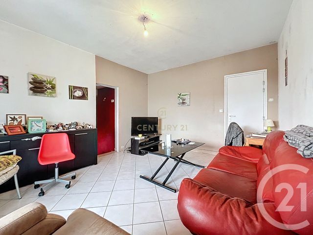 Appartement F3 à vendre - 3 pièces - 58.0 m2 - NOISY LE GRAND - 93 - ILE-DE-FRANCE - Century 21 E.F.I.