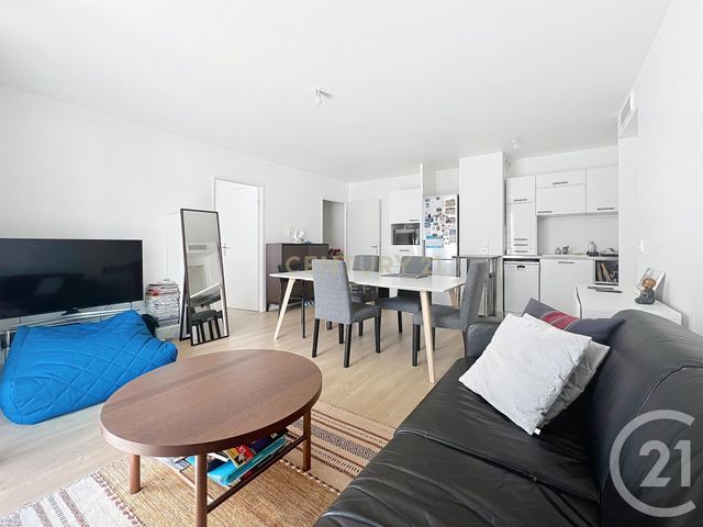 Appartement F4 à vendre - 4 pièces - 74.62 m2 - NOISY LE GRAND - 93 - ILE-DE-FRANCE - Century 21 E.F.I.