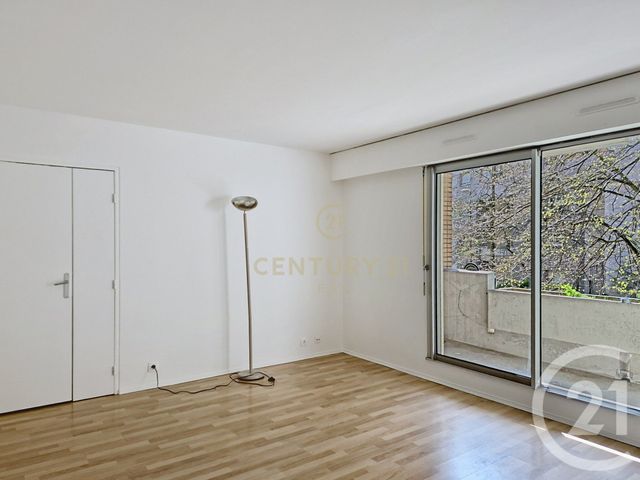Appartement F3 à louer - 3 pièces - 66.58 m2 - NOISY LE GRAND - 93 - ILE-DE-FRANCE - Century 21 E.F.I.