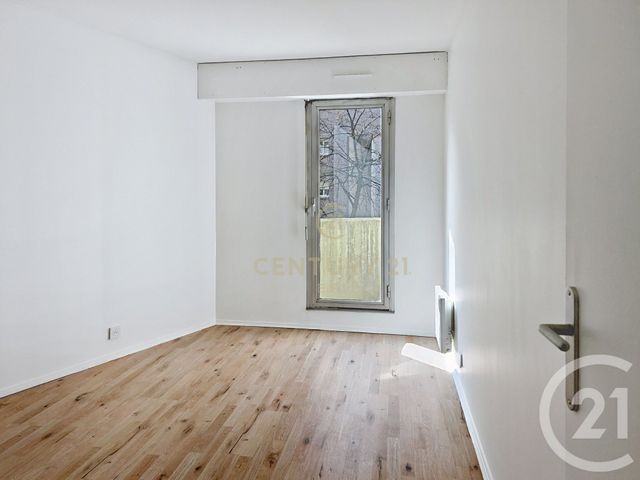 Appartement F3 à louer - 3 pièces - 66.58 m2 - NOISY LE GRAND - 93 - ILE-DE-FRANCE - Century 21 E.F.I.