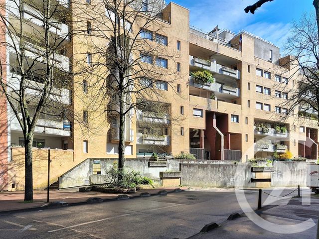 Appartement F3 à louer - 3 pièces - 66.58 m2 - NOISY LE GRAND - 93 - ILE-DE-FRANCE - Century 21 E.F.I.