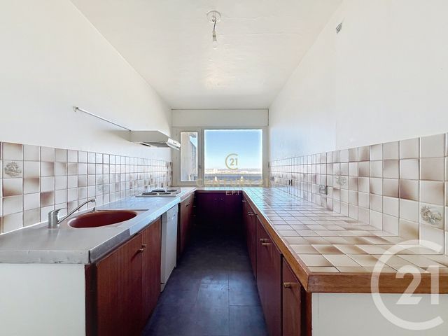 Appartement F4 à vendre - 4 pièces - 80.74 m2 - NOISY LE GRAND - 93 - ILE-DE-FRANCE - Century 21 E.F.I.