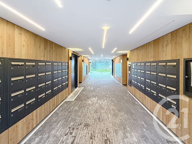 Appartement F3 à vendre - 3 pièces - 59.0 m2 - NOISY LE GRAND - 93 - ILE-DE-FRANCE - Century 21 E.F.I.