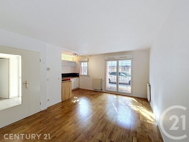 Appartement F2 à vendre - 2 pièces - 38.65 m2 - NOISY LE GRAND - 93 - ILE-DE-FRANCE - Century 21 E.F.I.